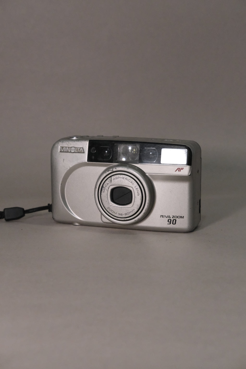 Minolta Riva Zoom 90