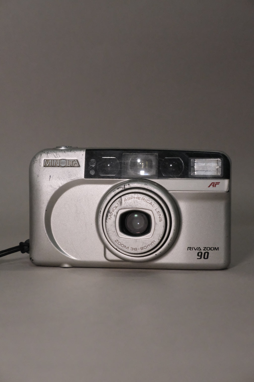 Minolta Riva Zoom 90