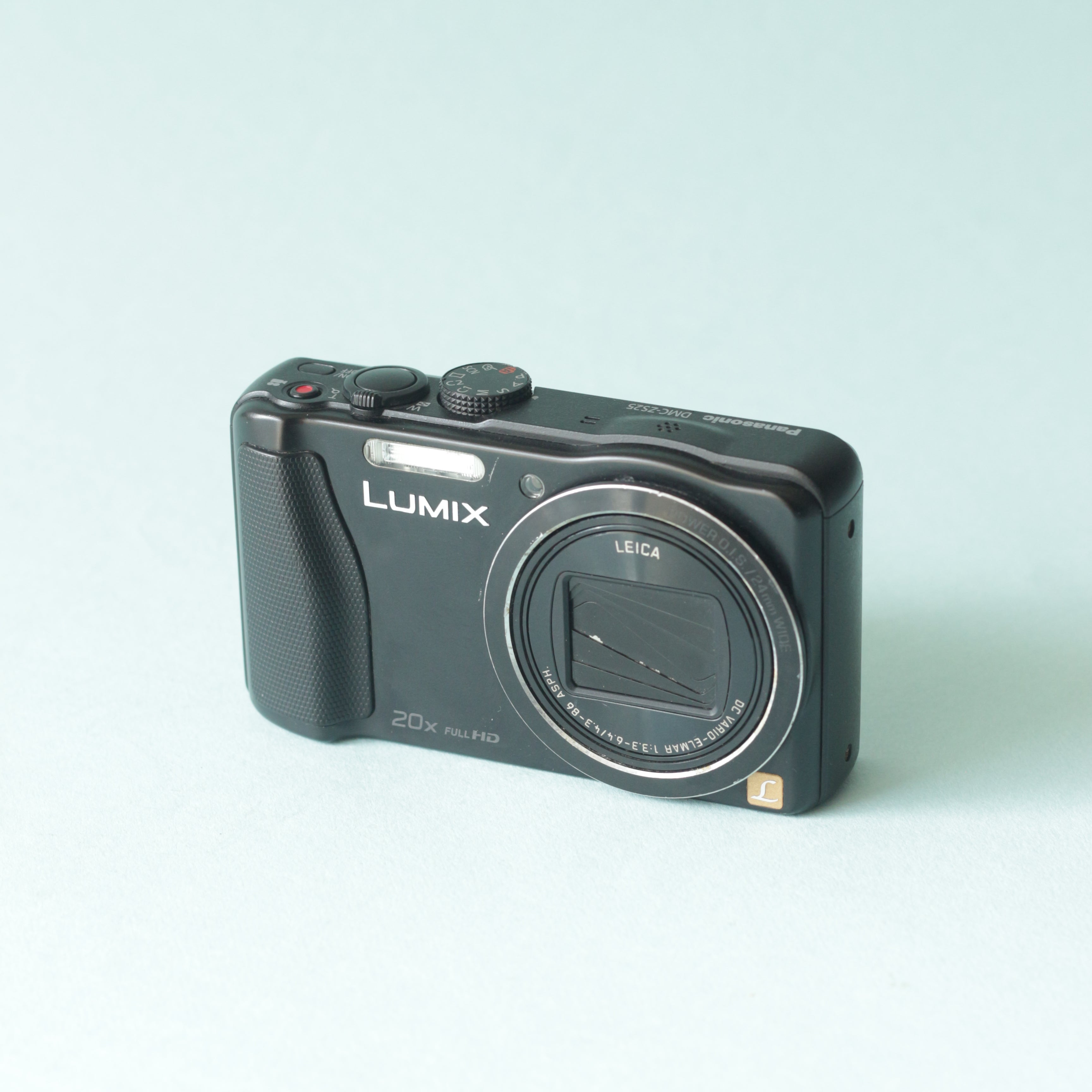 Panasonic Lumix DMC ZS25