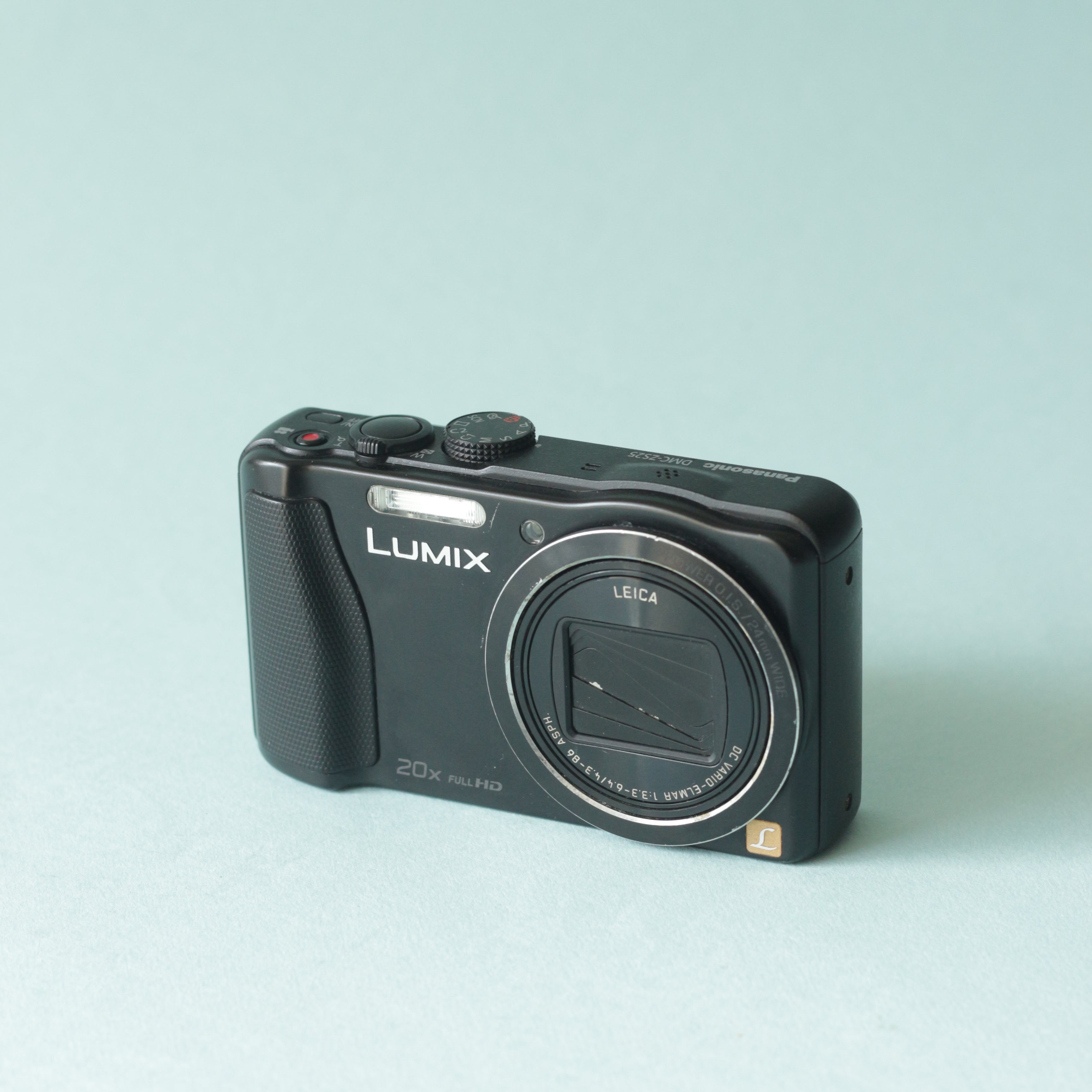 Panasonic Lumix DMC ZS25