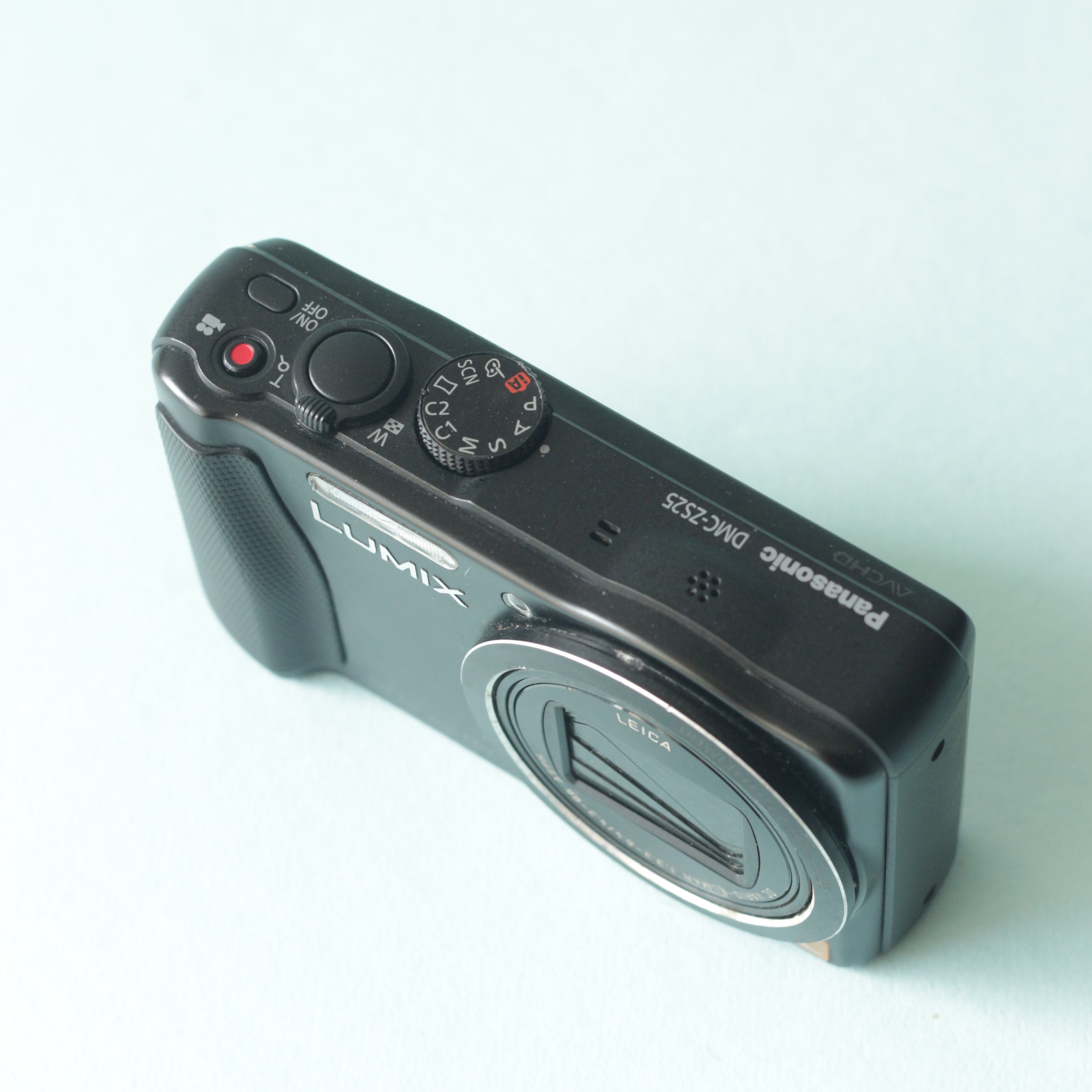 Panasonic Lumix DMC ZS25