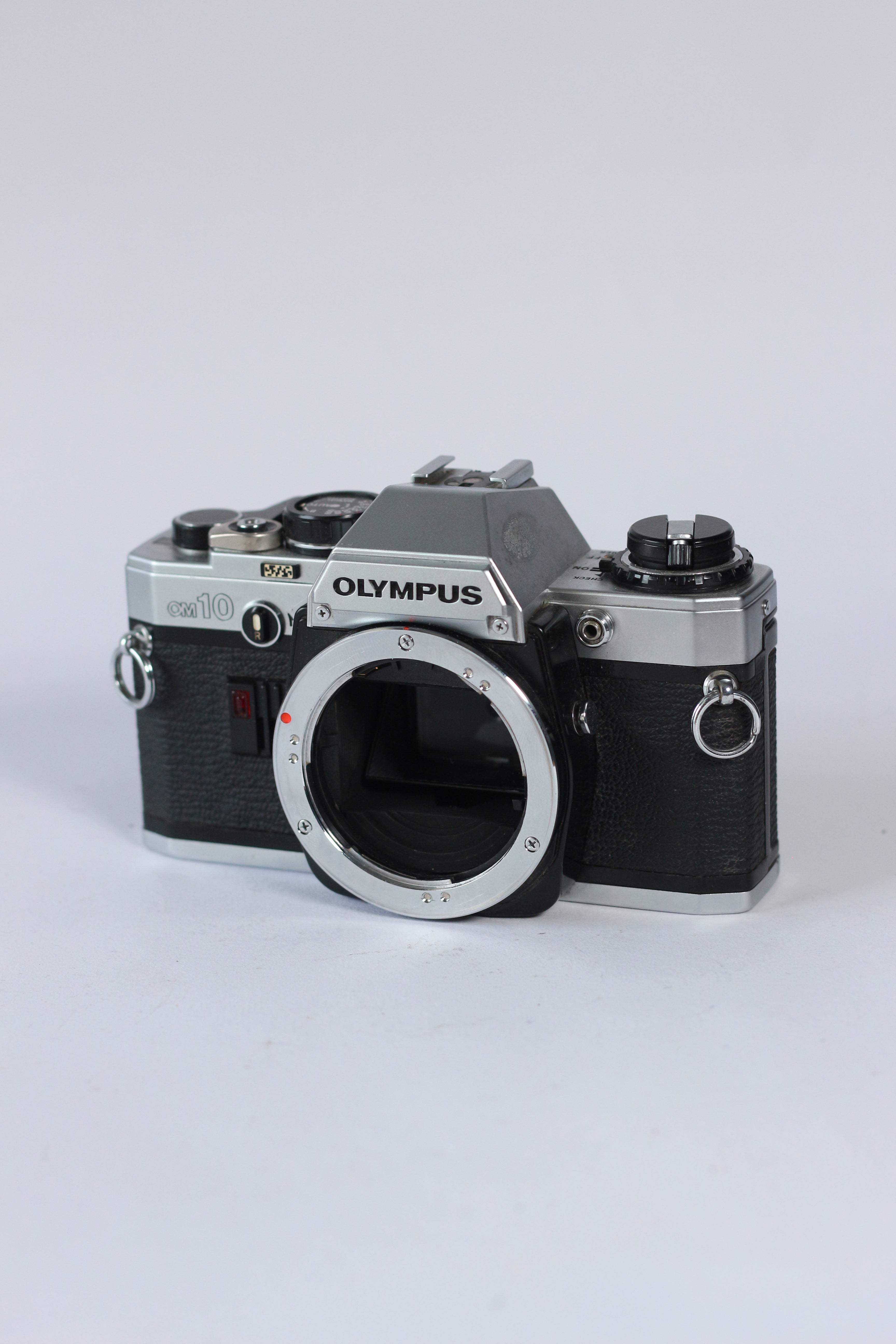 Olympus OM10