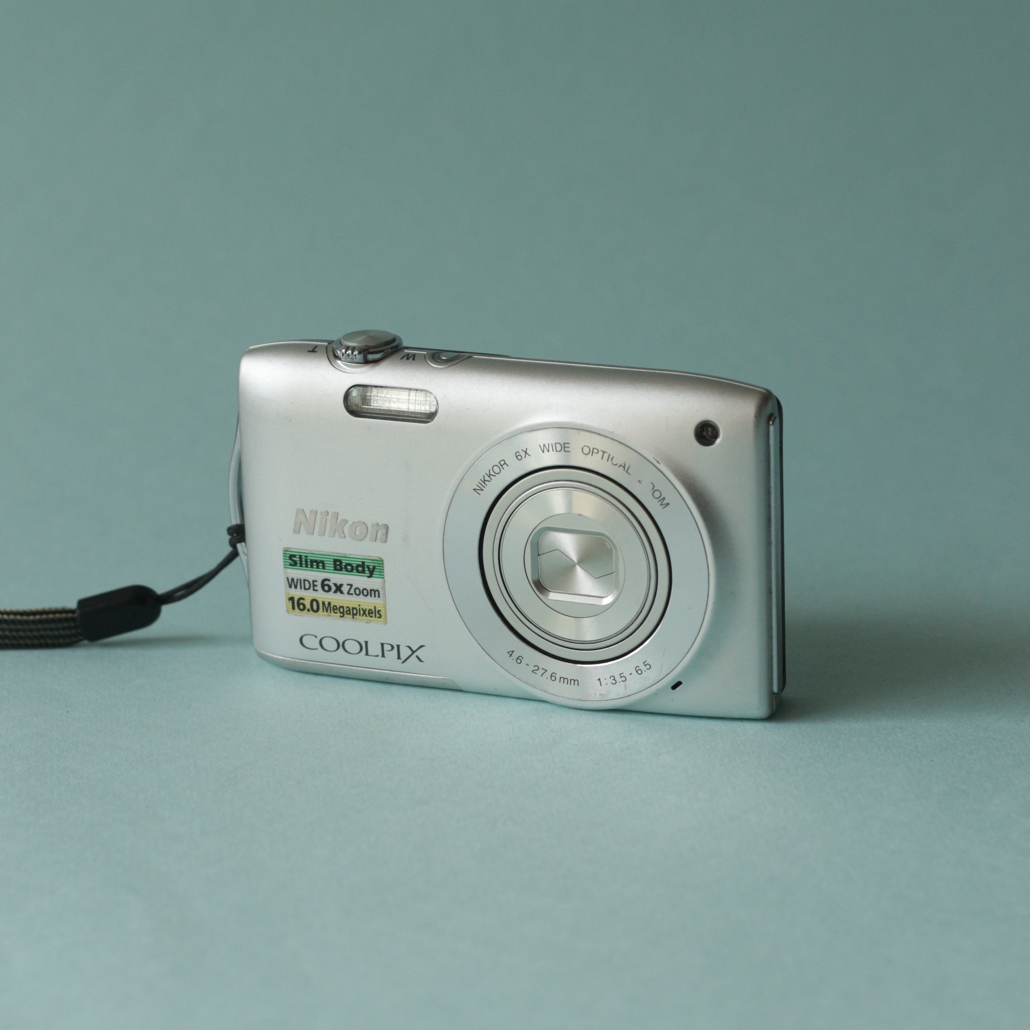 Nikon Coolpix S3200