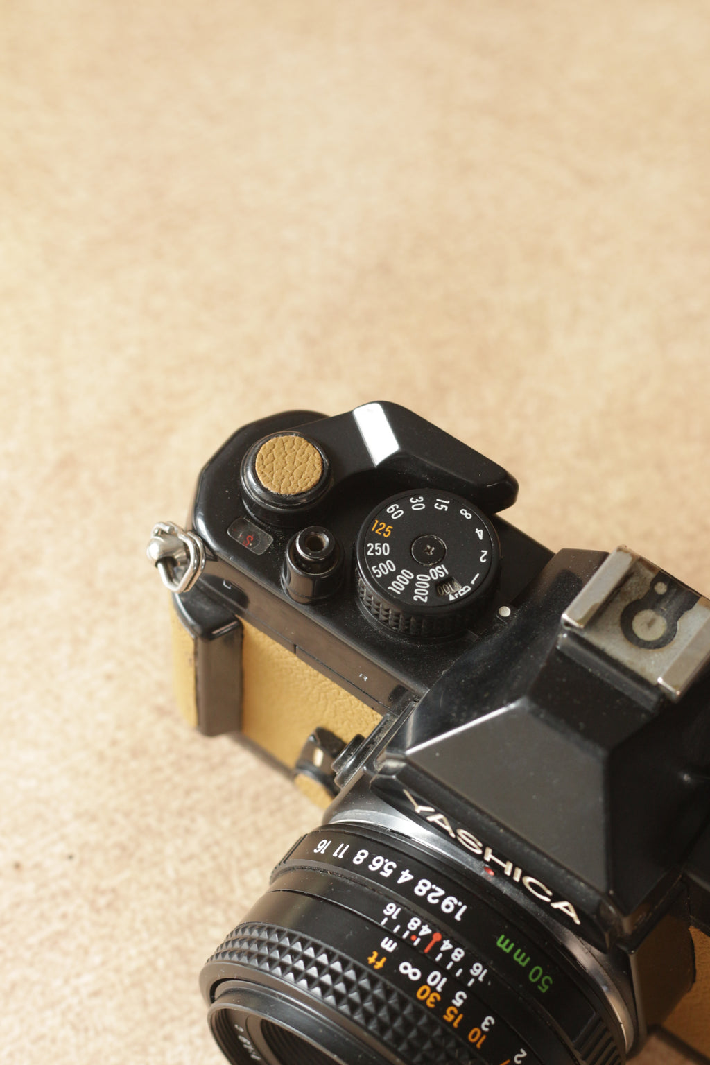 Yashica FX3 Super 2000 - Releathered