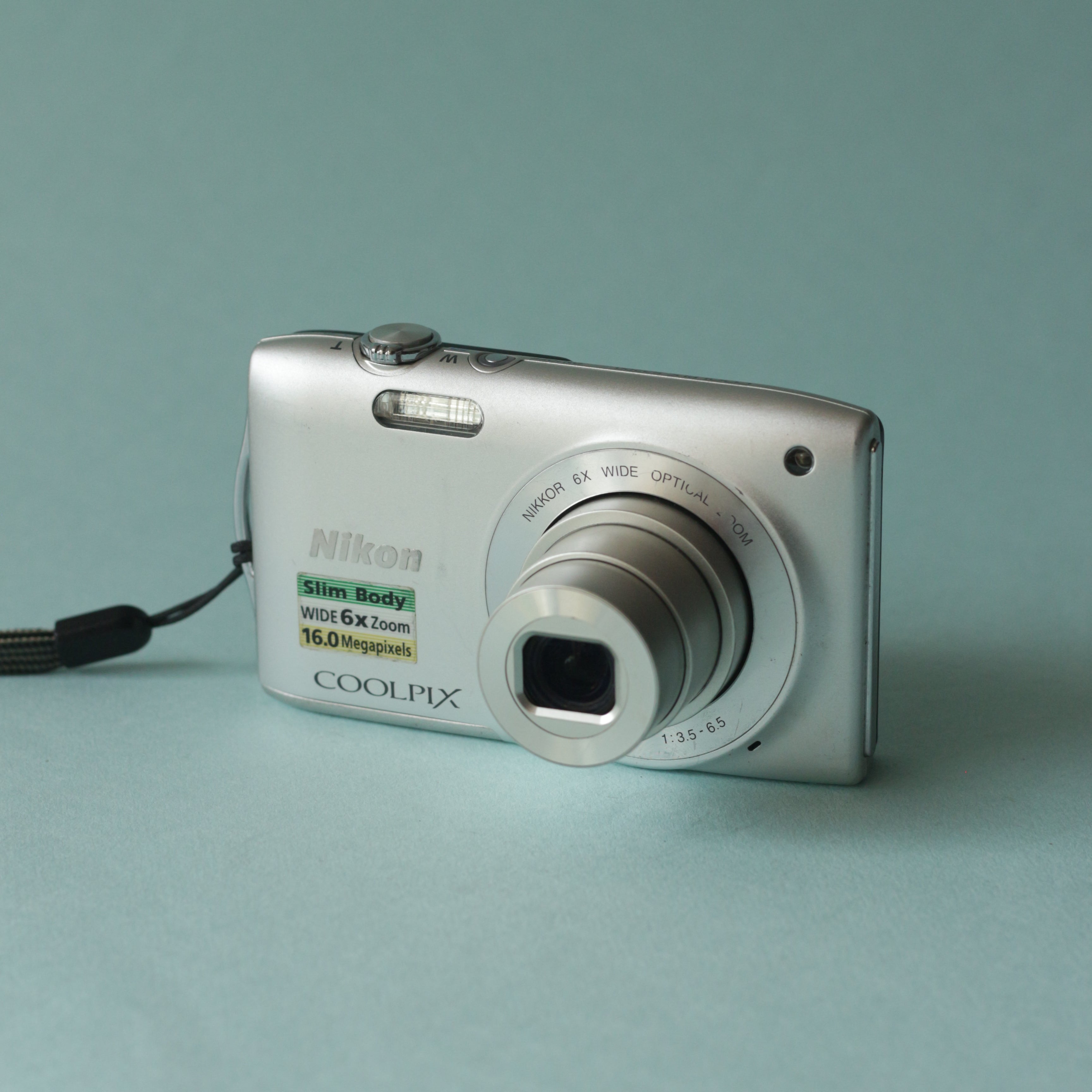 Nikon Coolpix S3200