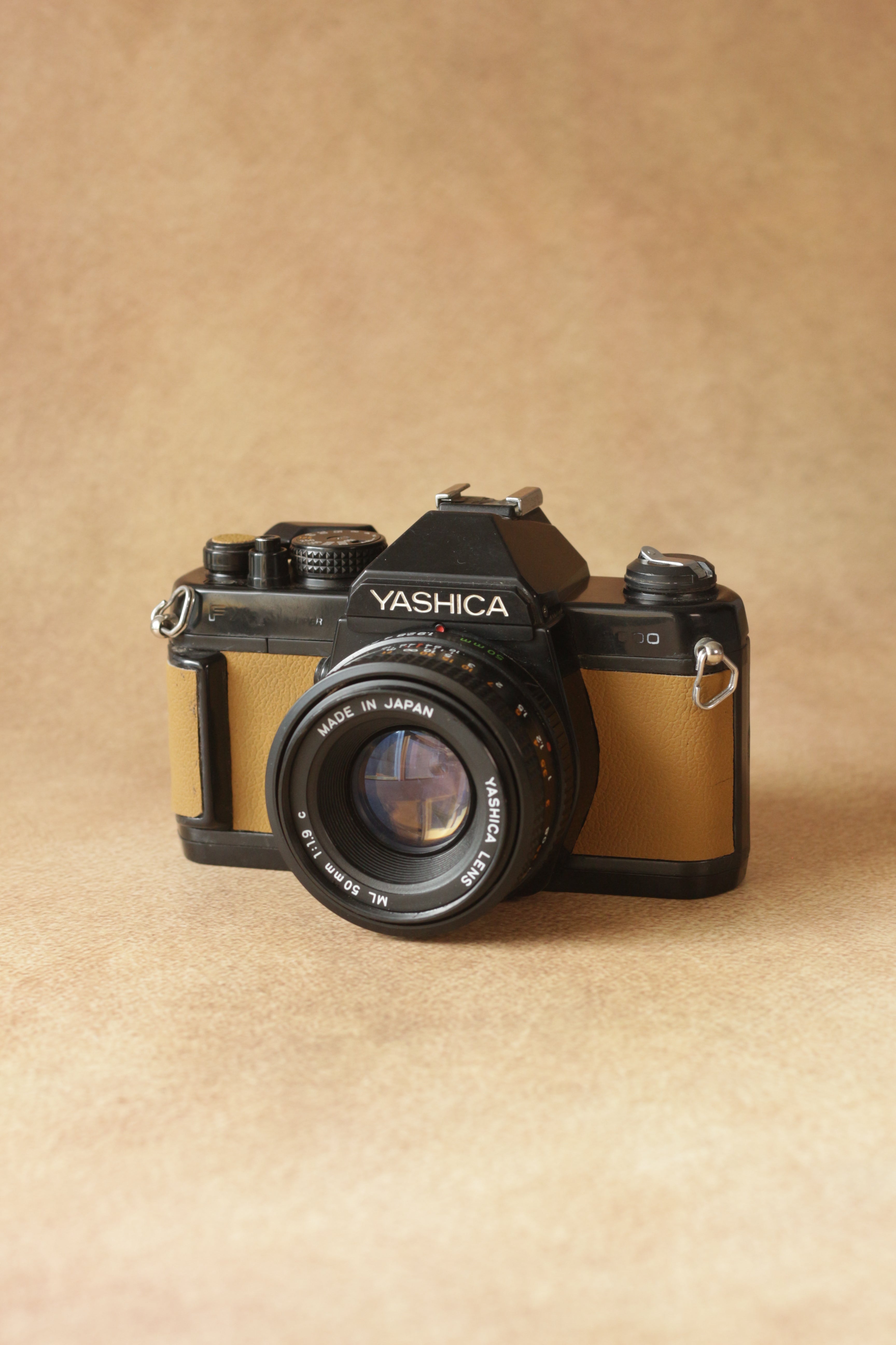 Yashica FX3 Super 2000 - Releathered