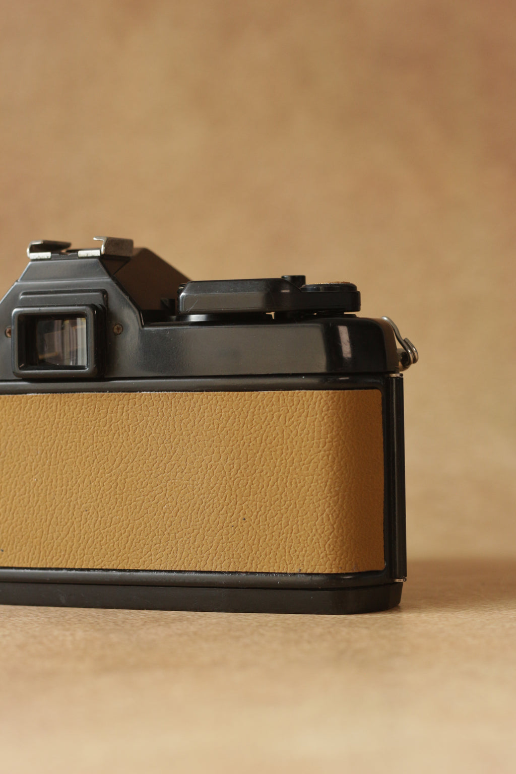 Yashica FX3 Super 2000 - Releathered