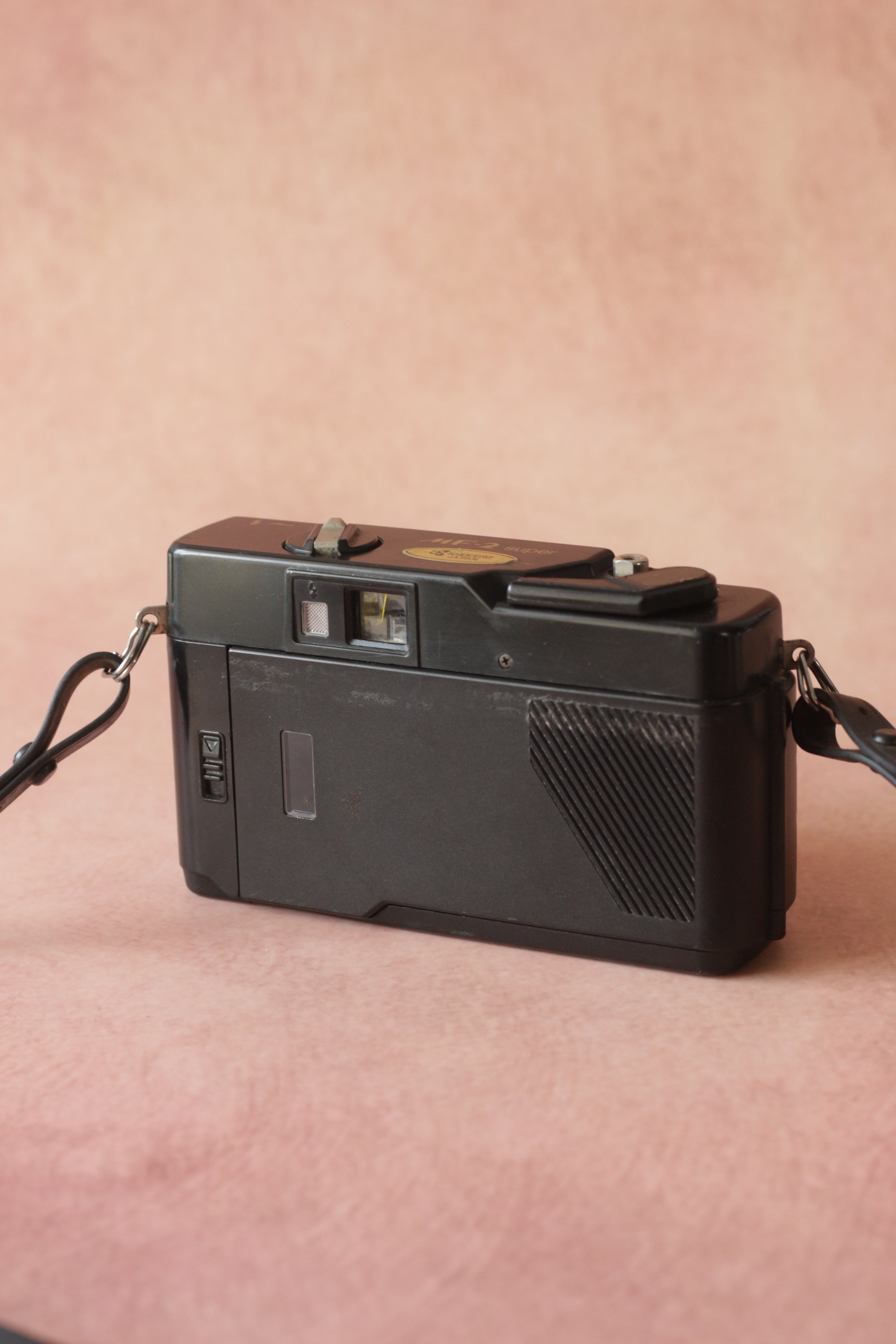 Yashica MF2