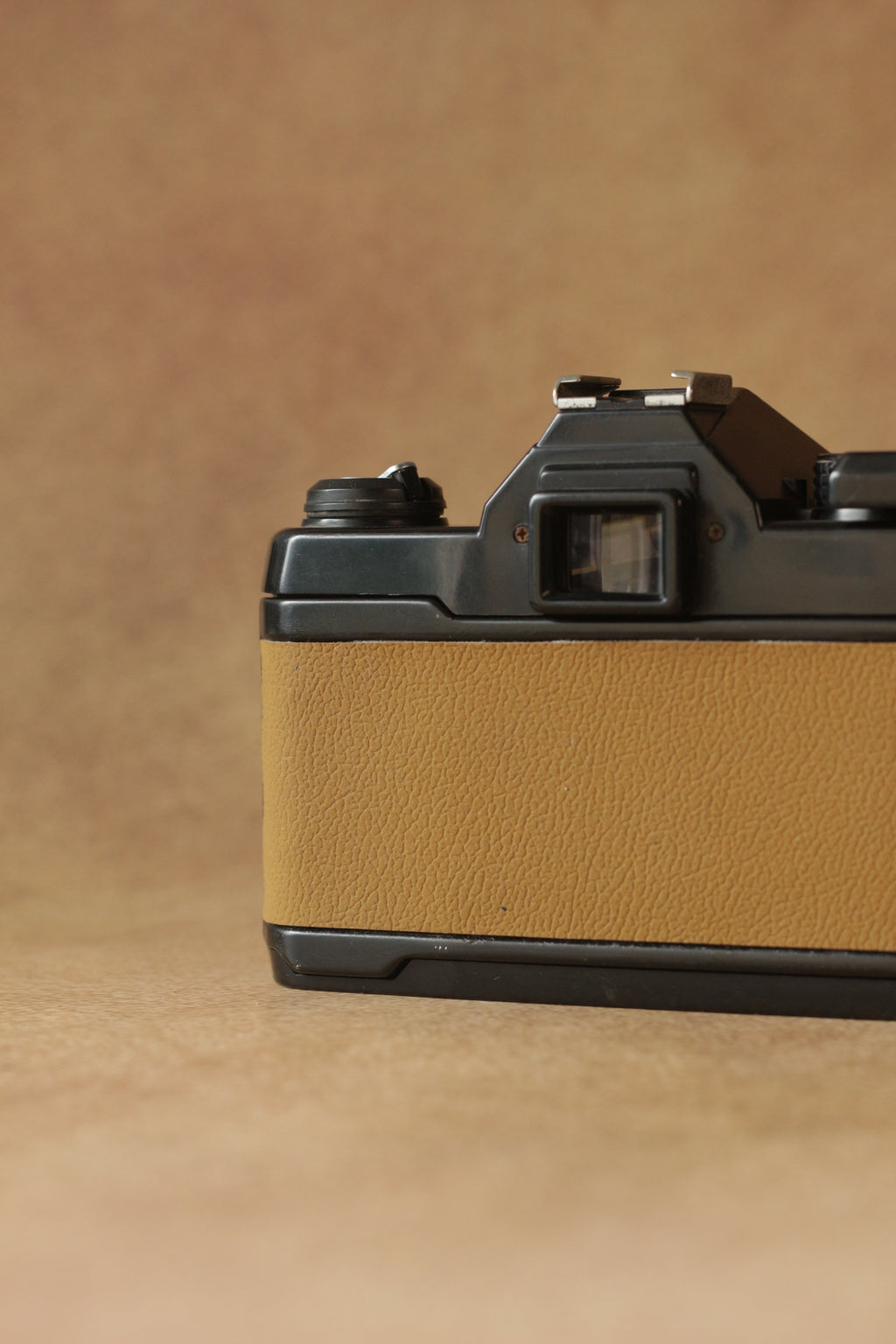 Yashica FX3 Super 2000 - Releathered