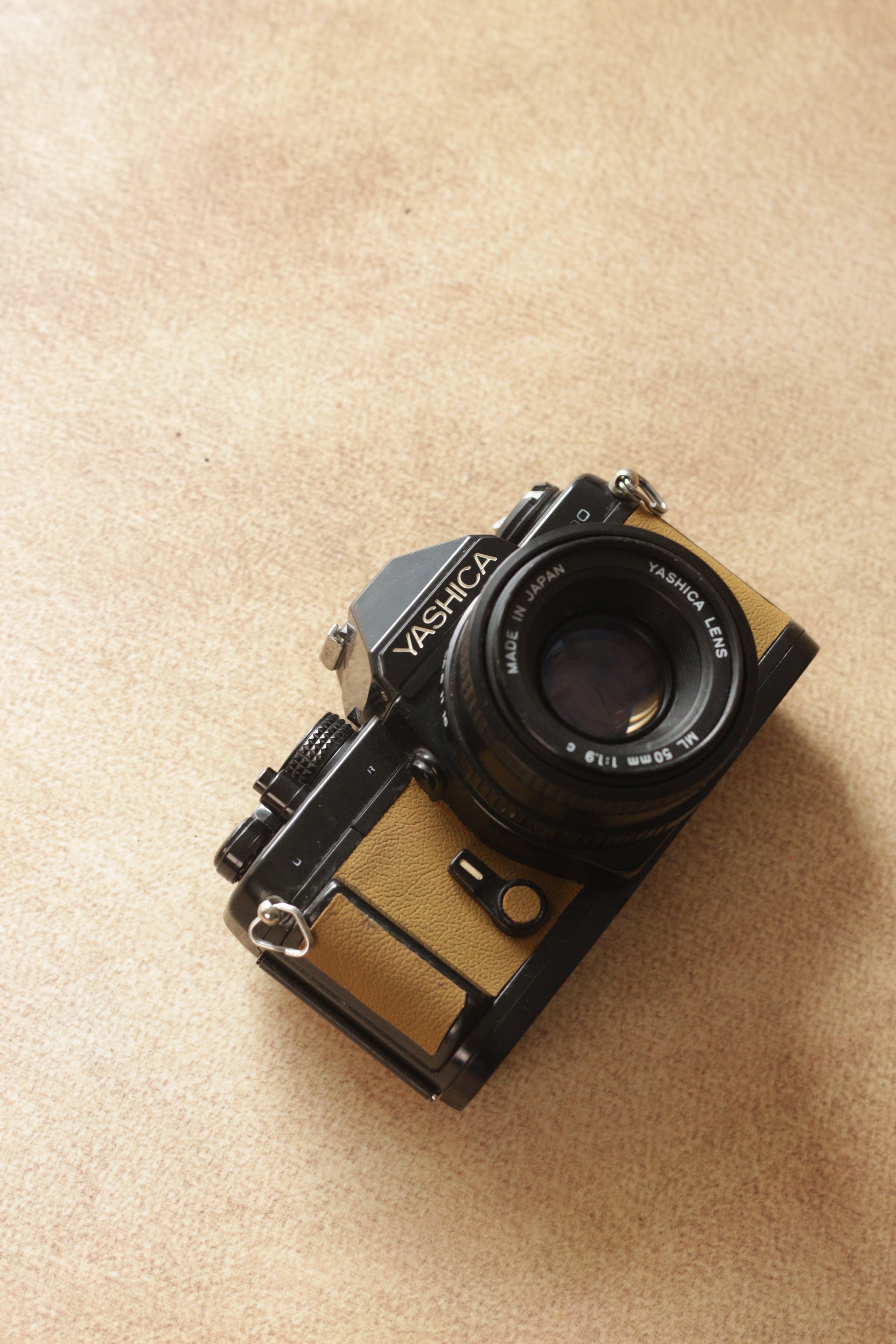 Yashica FX3 Super 2000 - Releathered