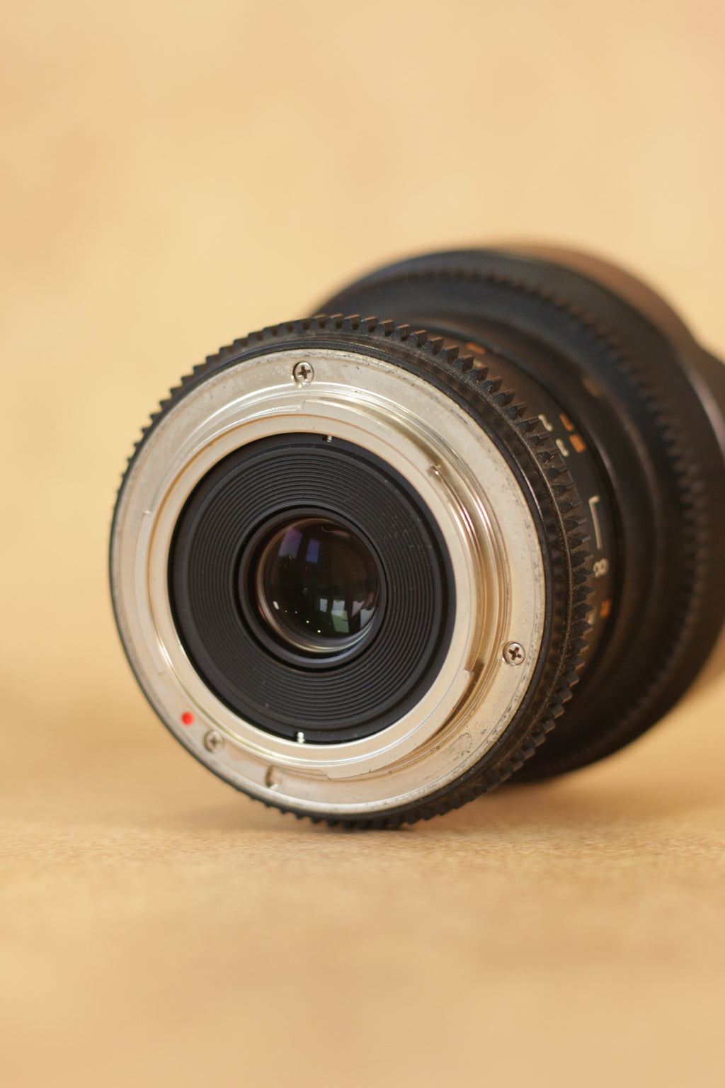 Samyang 14mm T3.1 Cine Lens (Canon EF Mount)