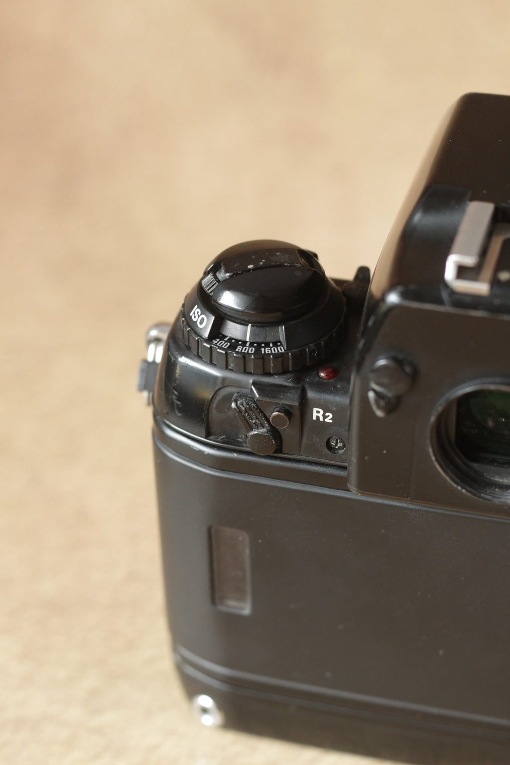 Nikon F4 + Nikkor AF 85mm F1.8D