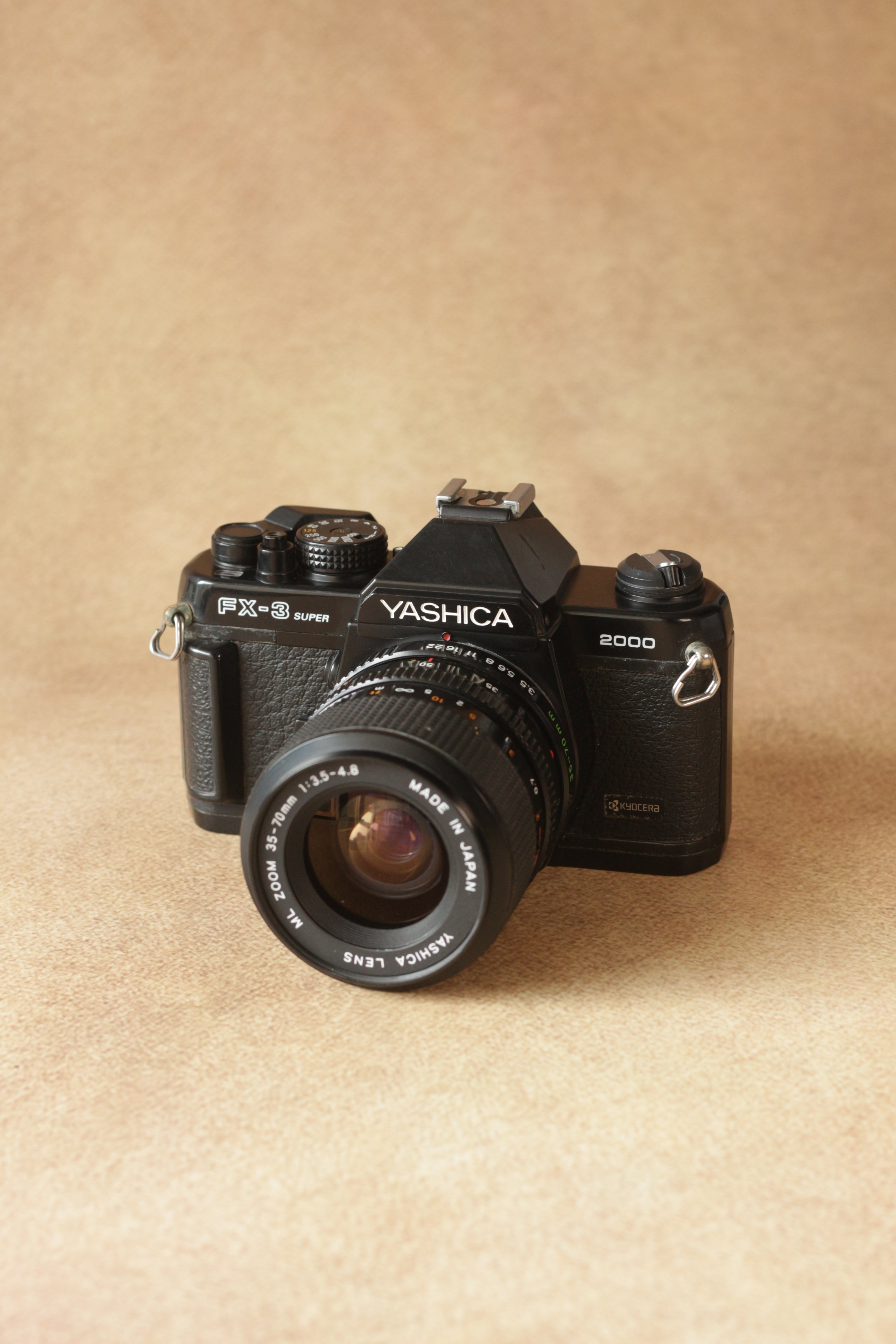 Yashica FX-3 Super 2000