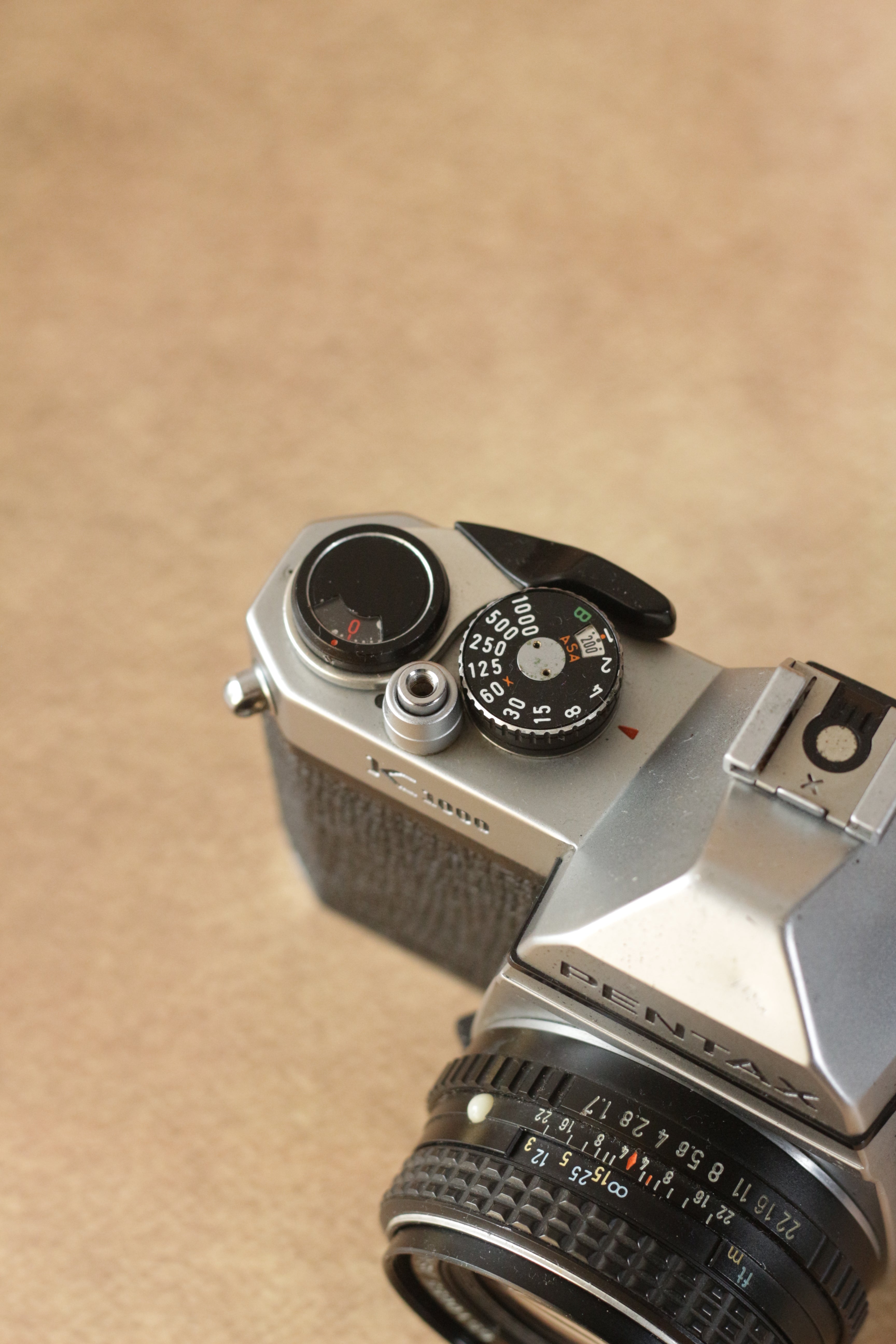 Pentax K1000 + SMC Pentax-M 50mm F1.7