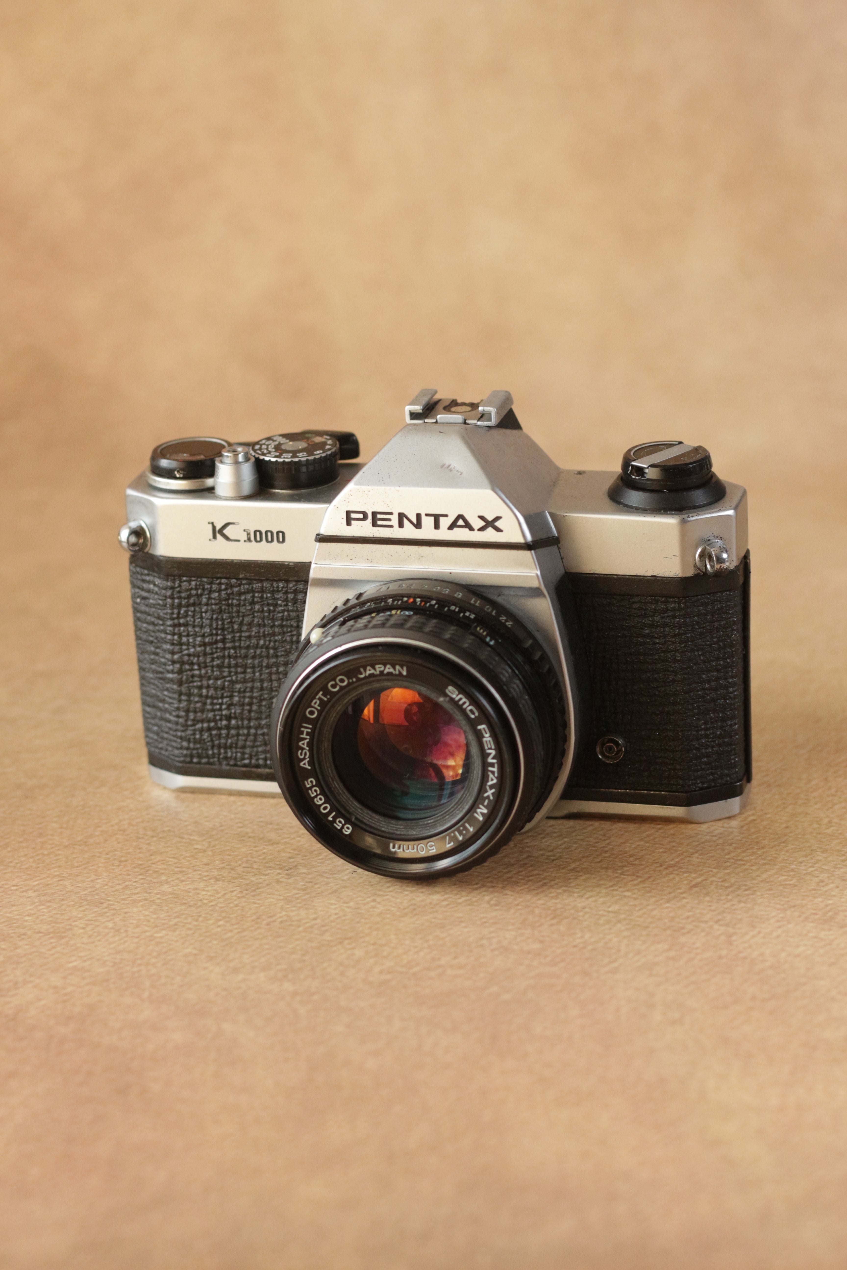 Pentax K1000 + SMC Pentax-M 50mm F1.7