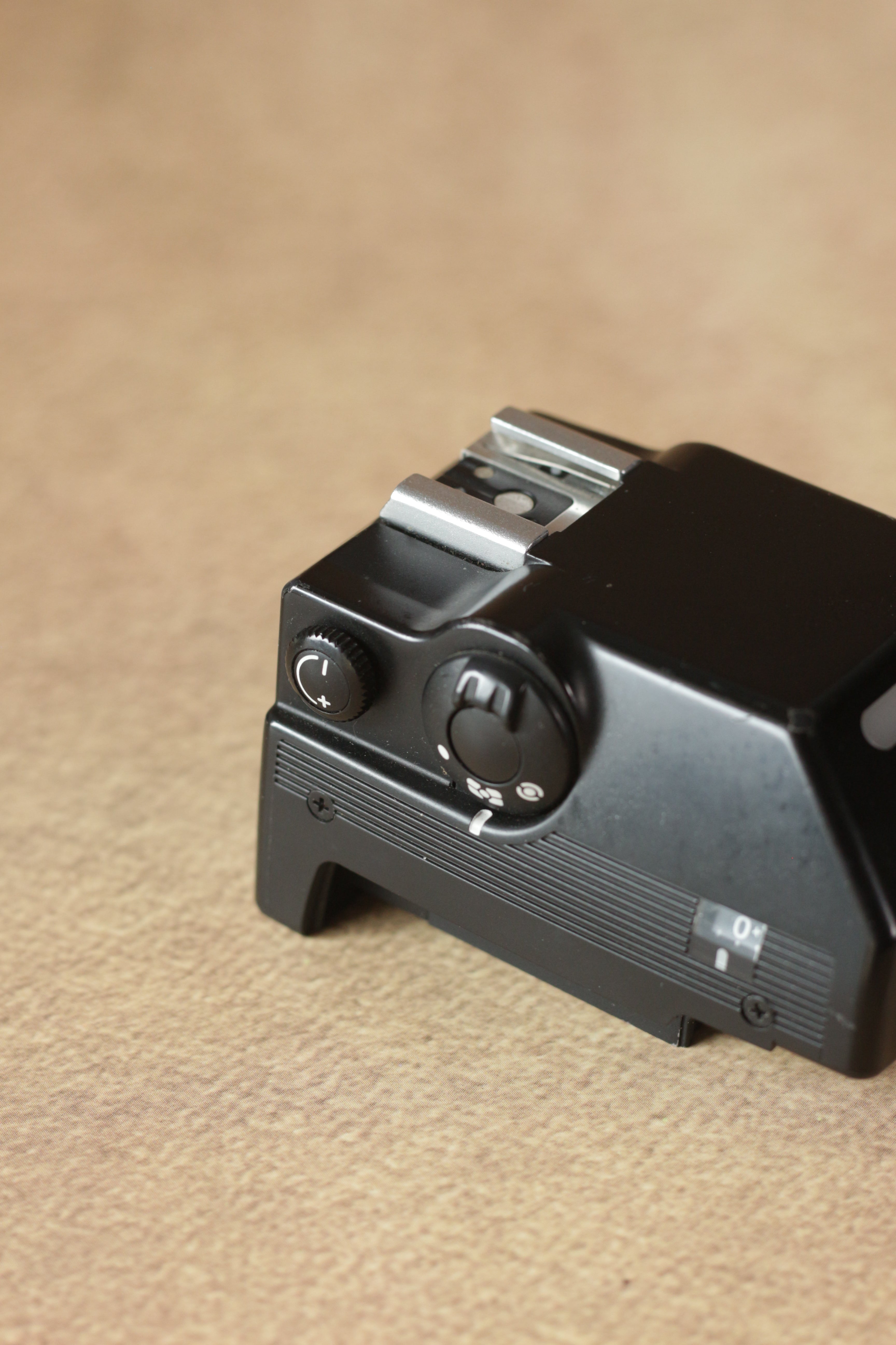 Nikon F4 + Nikkor AF 85mm F1.8D