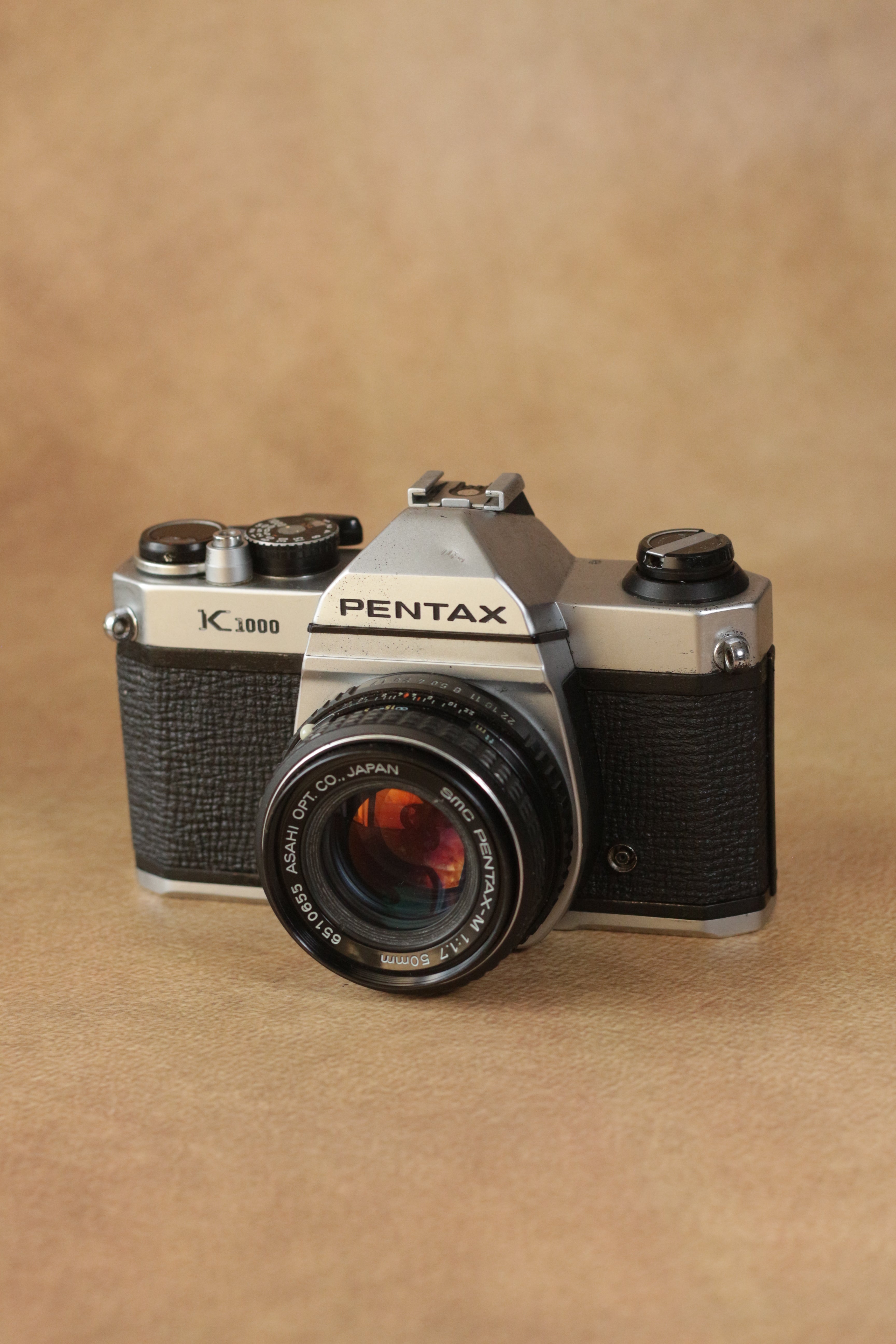Pentax K1000 + SMC Pentax-M 50mm F1.7