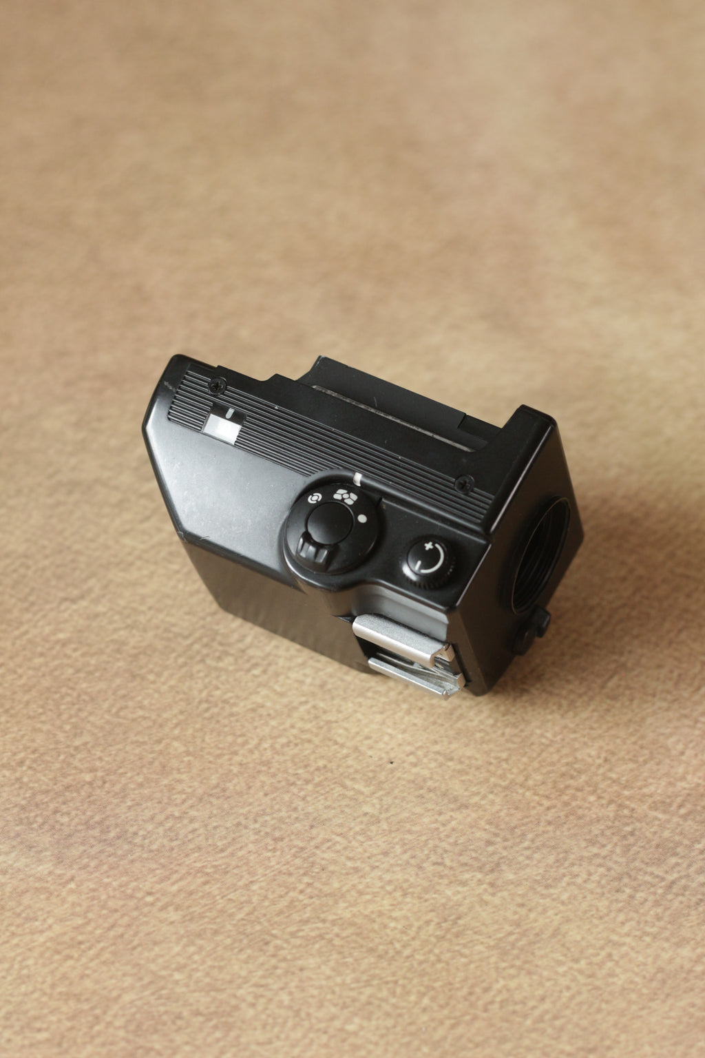 Nikon F4 + Nikkor AF 85mm F1.8D