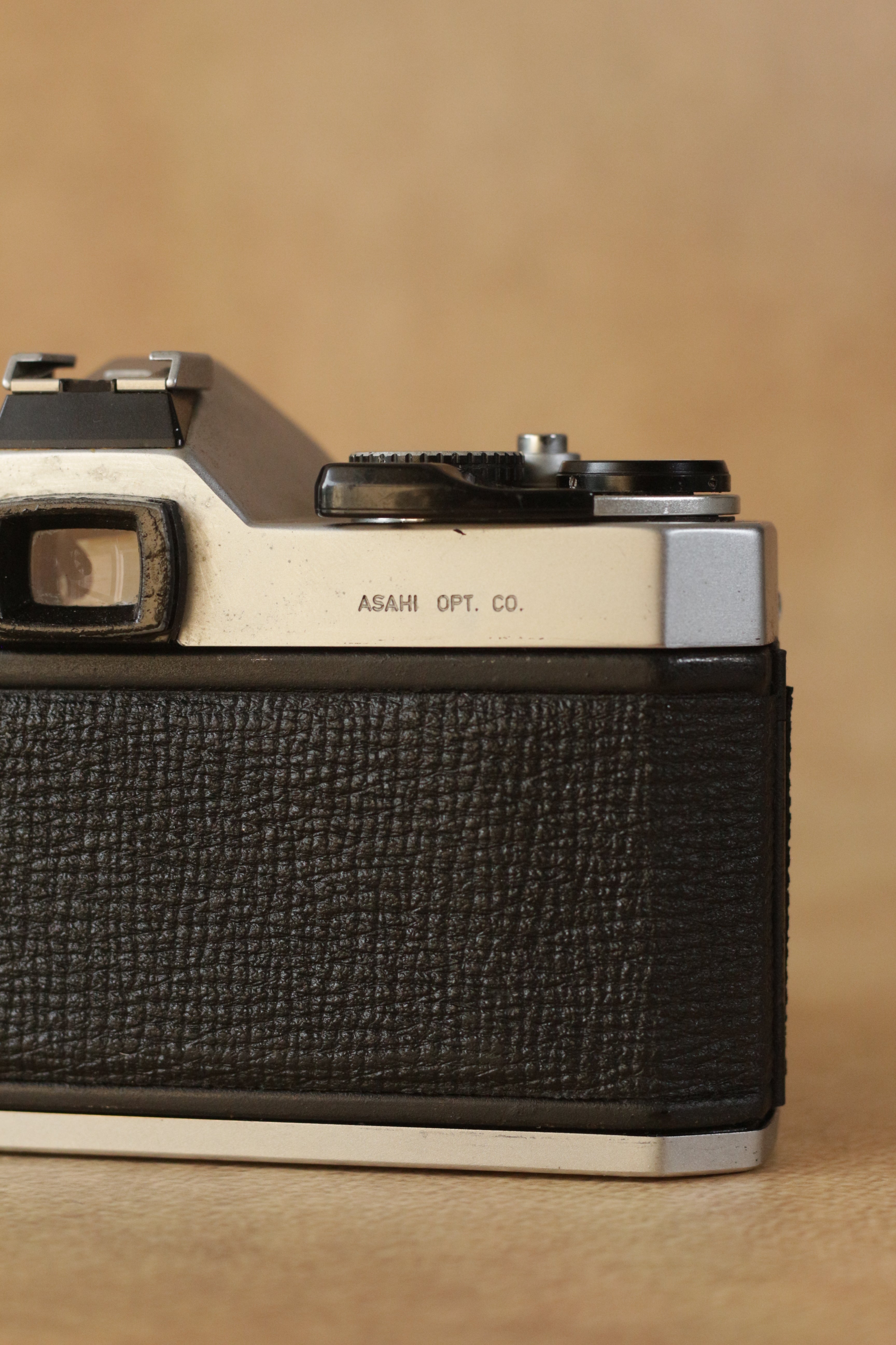 Pentax K1000 + SMC Pentax-M 50mm F1.7