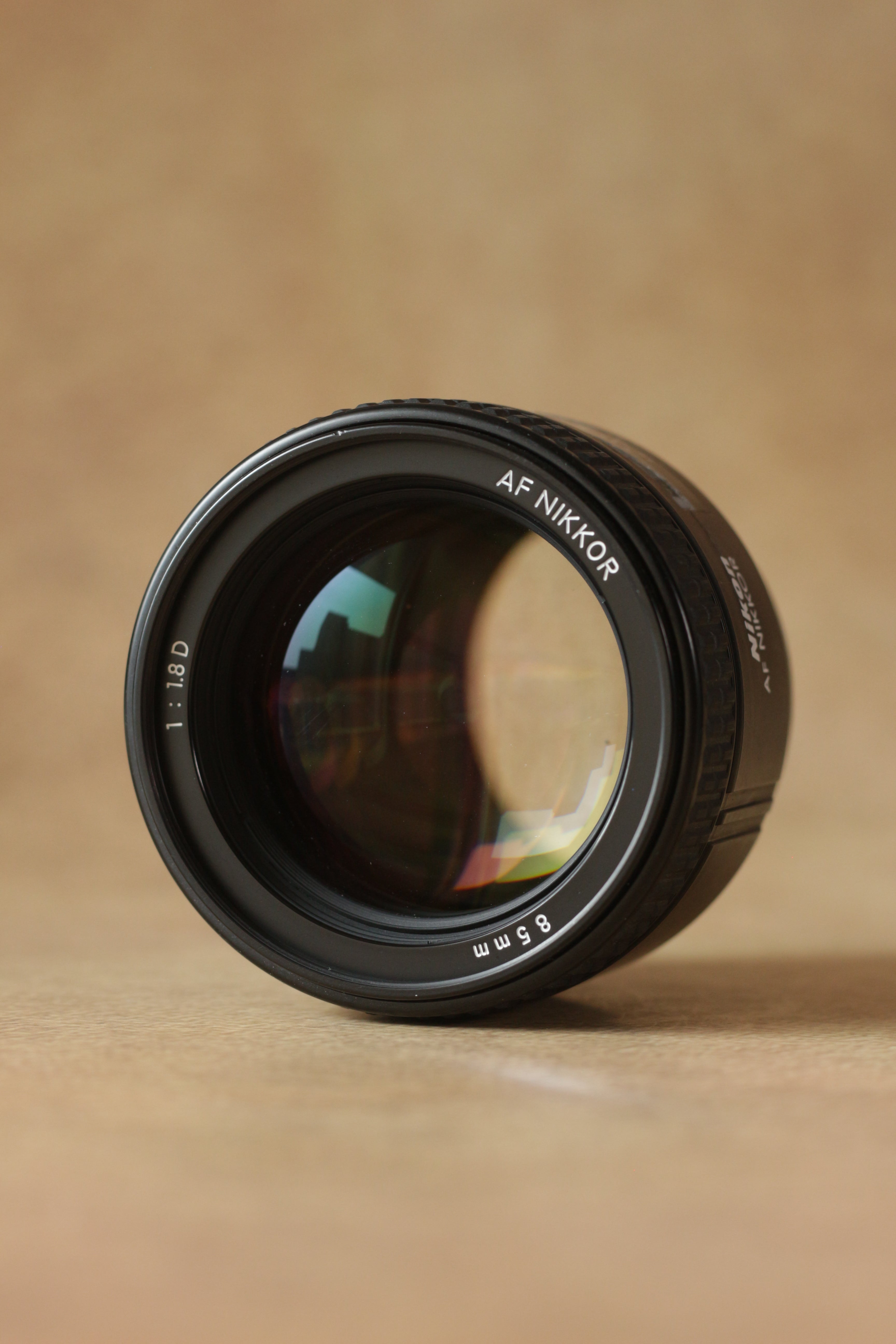 Nikon F4 + Nikkor AF 85mm F1.8D