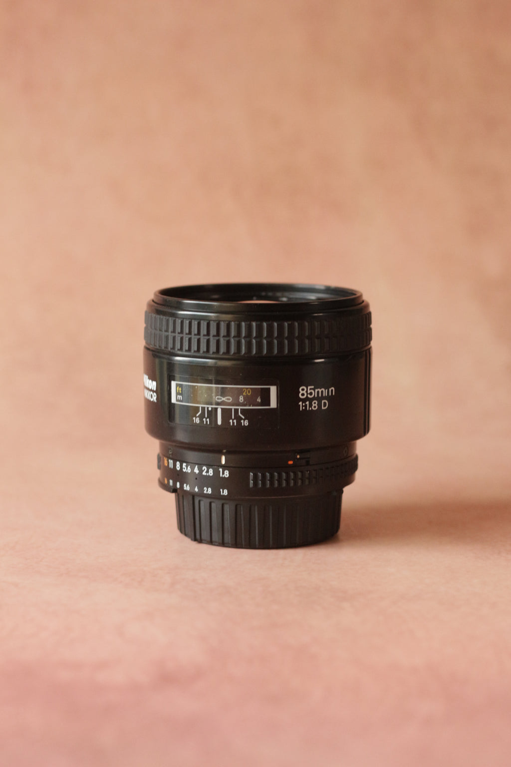 Nikon AF Nikkor 85mm F1.8 D