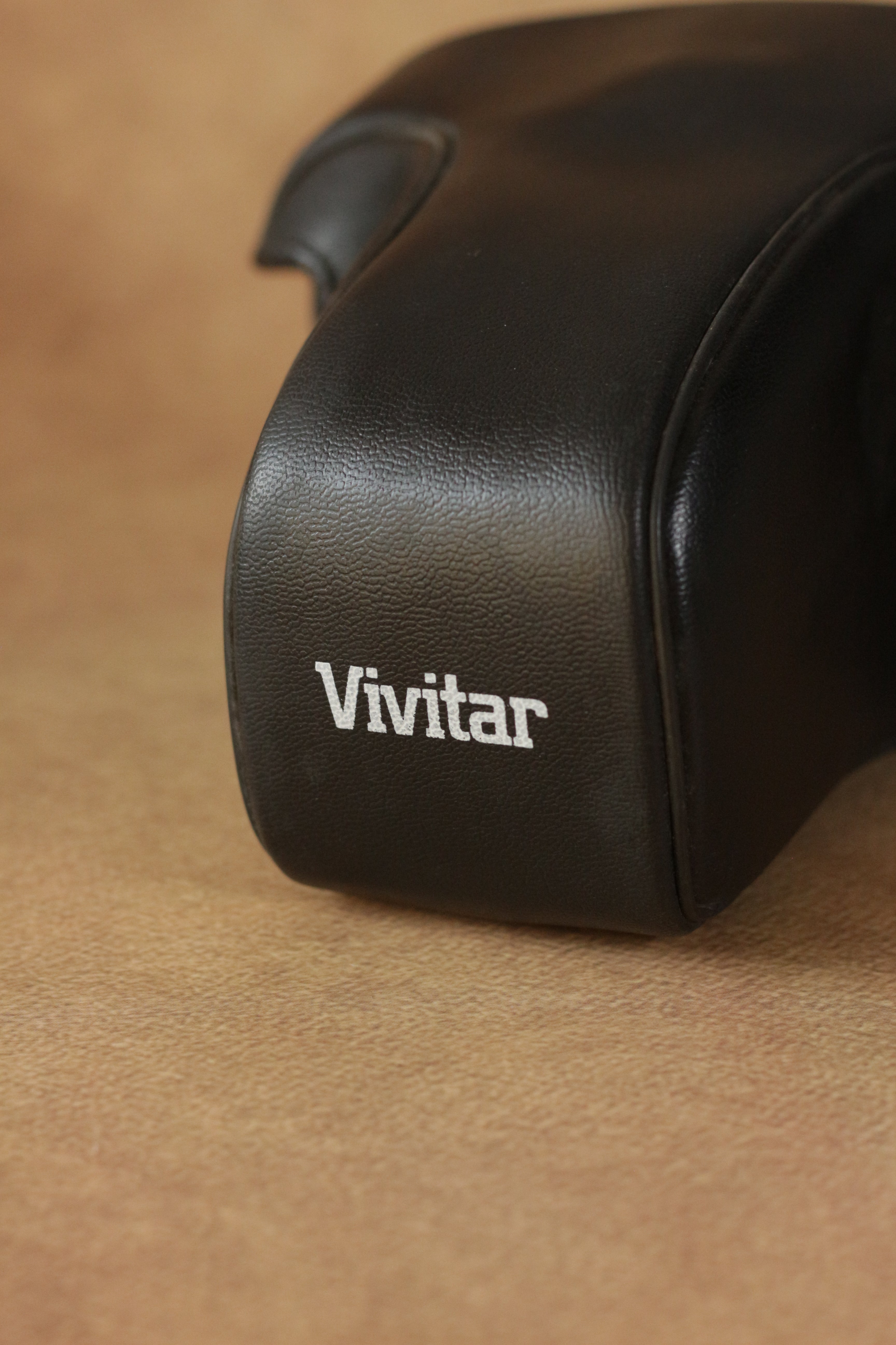 Vivitar V3800 + Vivitar Macro zoom 28-70mm