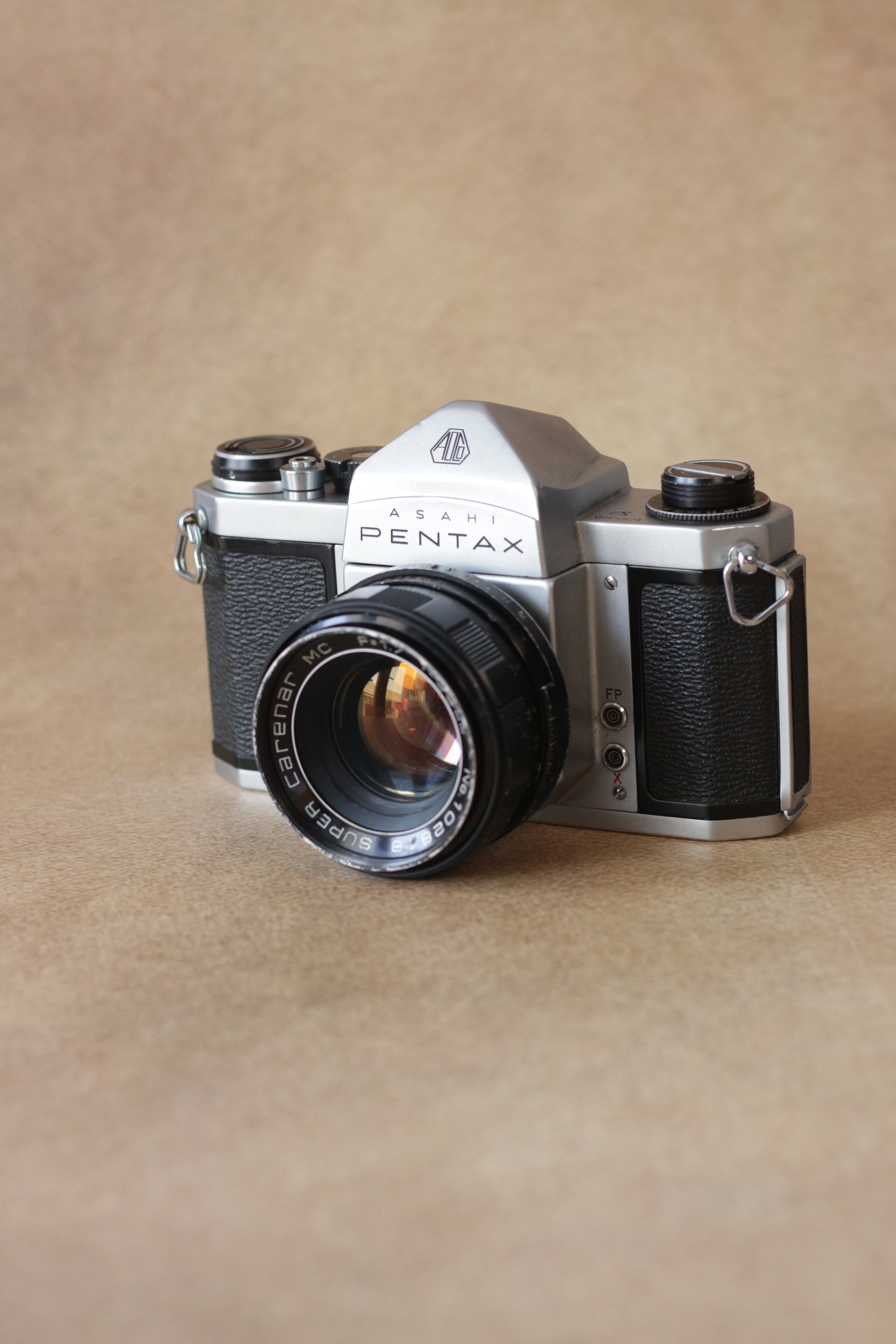 Asahi Pentax S2 + Carenar 50mm f/1.8