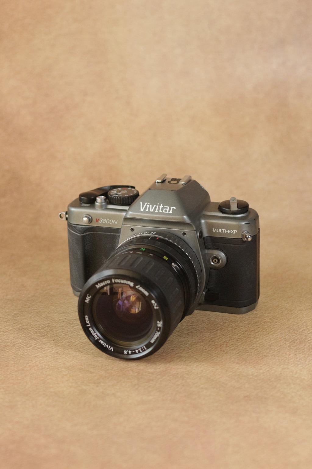 Vivitar V3800 + Vivitar Macro zoom 28-70mm