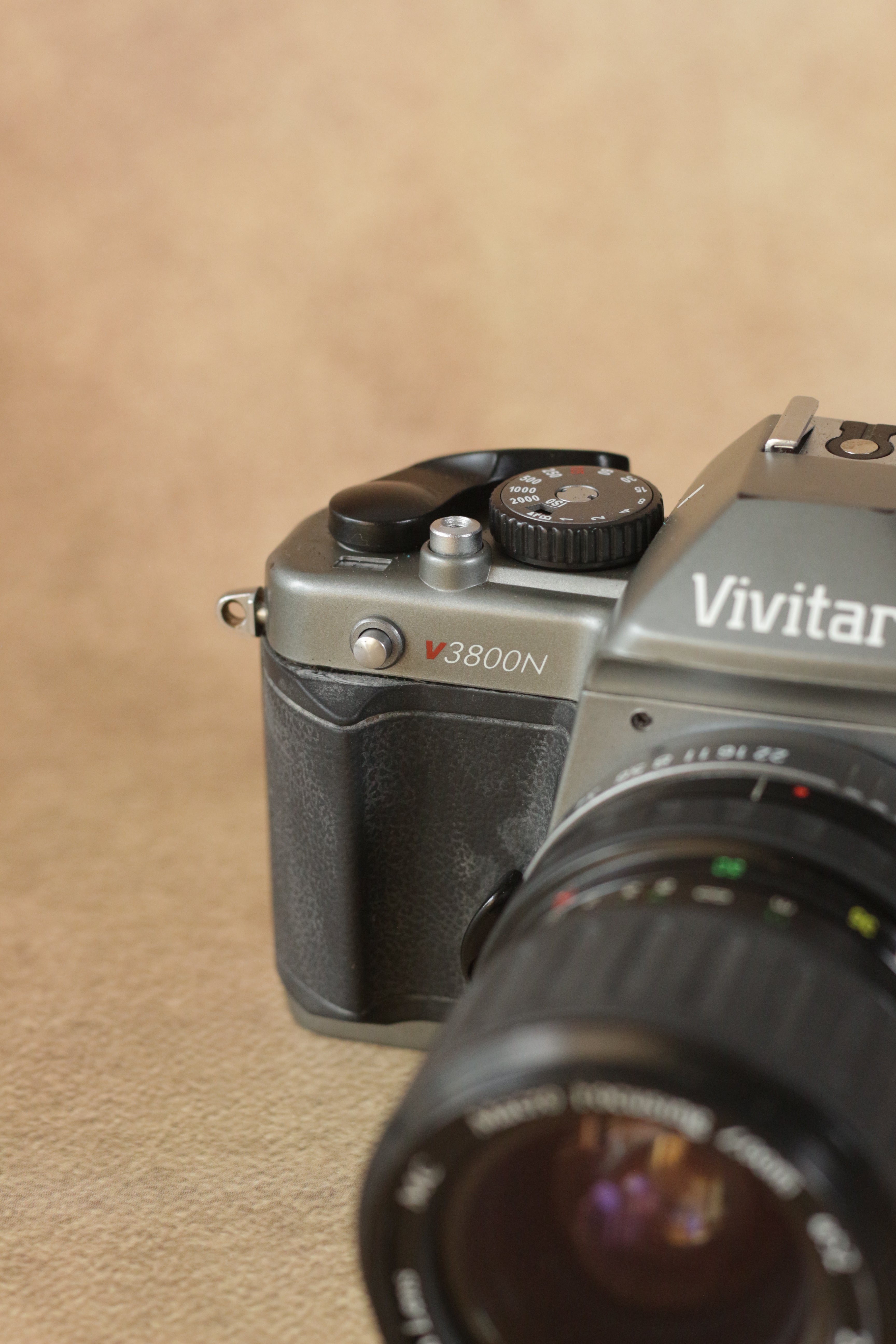 Vivitar V3800 + Vivitar Macro zoom 28-70mm