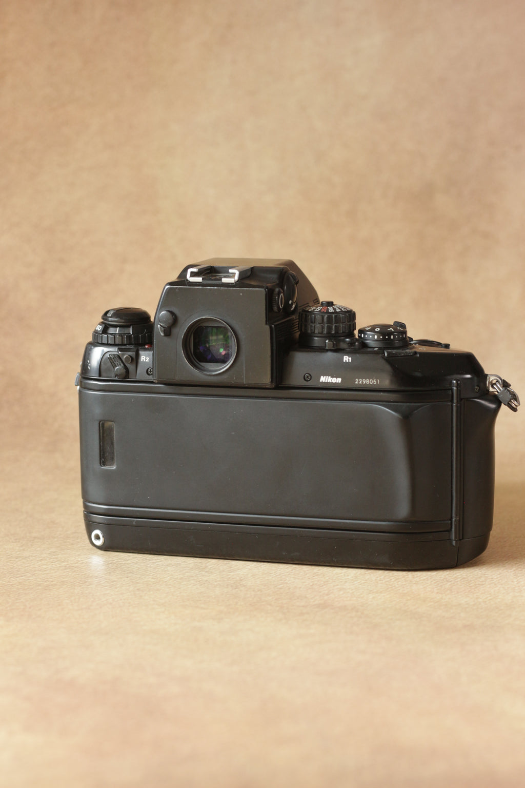 Nikon F4 + Nikkor AF 85mm F1.8D