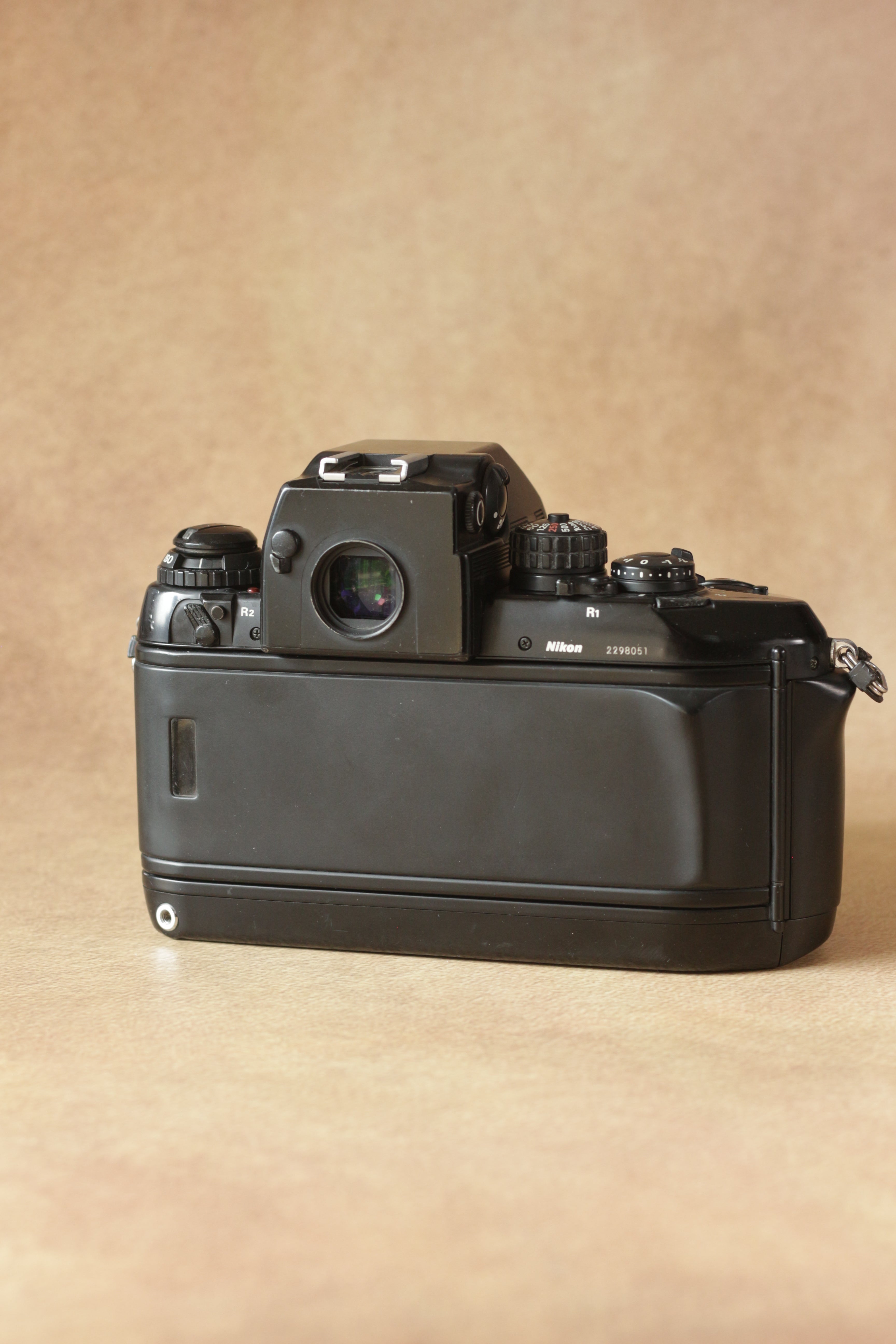 Nikon F4 + Nikkor AF 85mm F1.8D