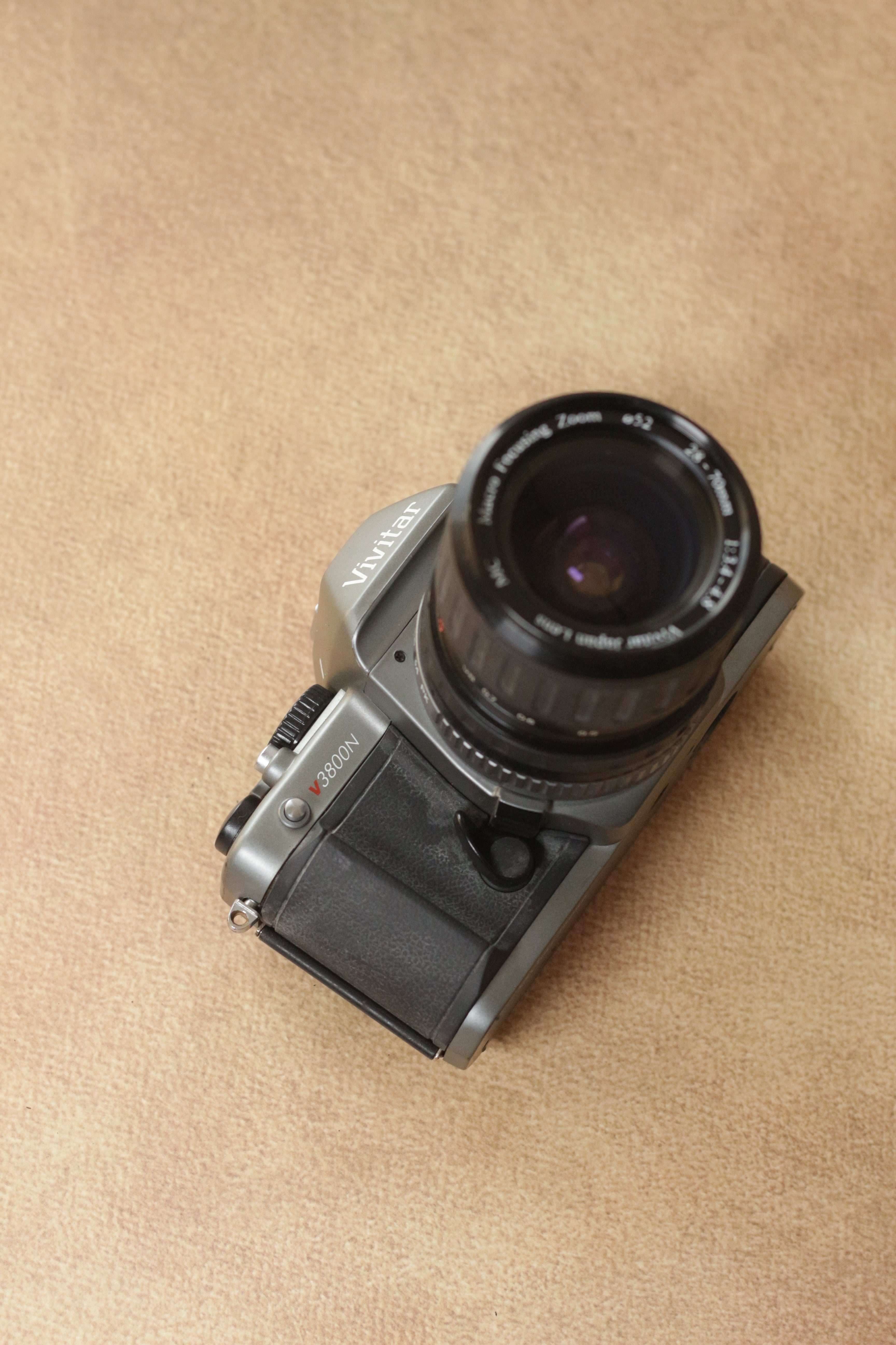 Vivitar V3800 + Vivitar Macro zoom 28-70mm