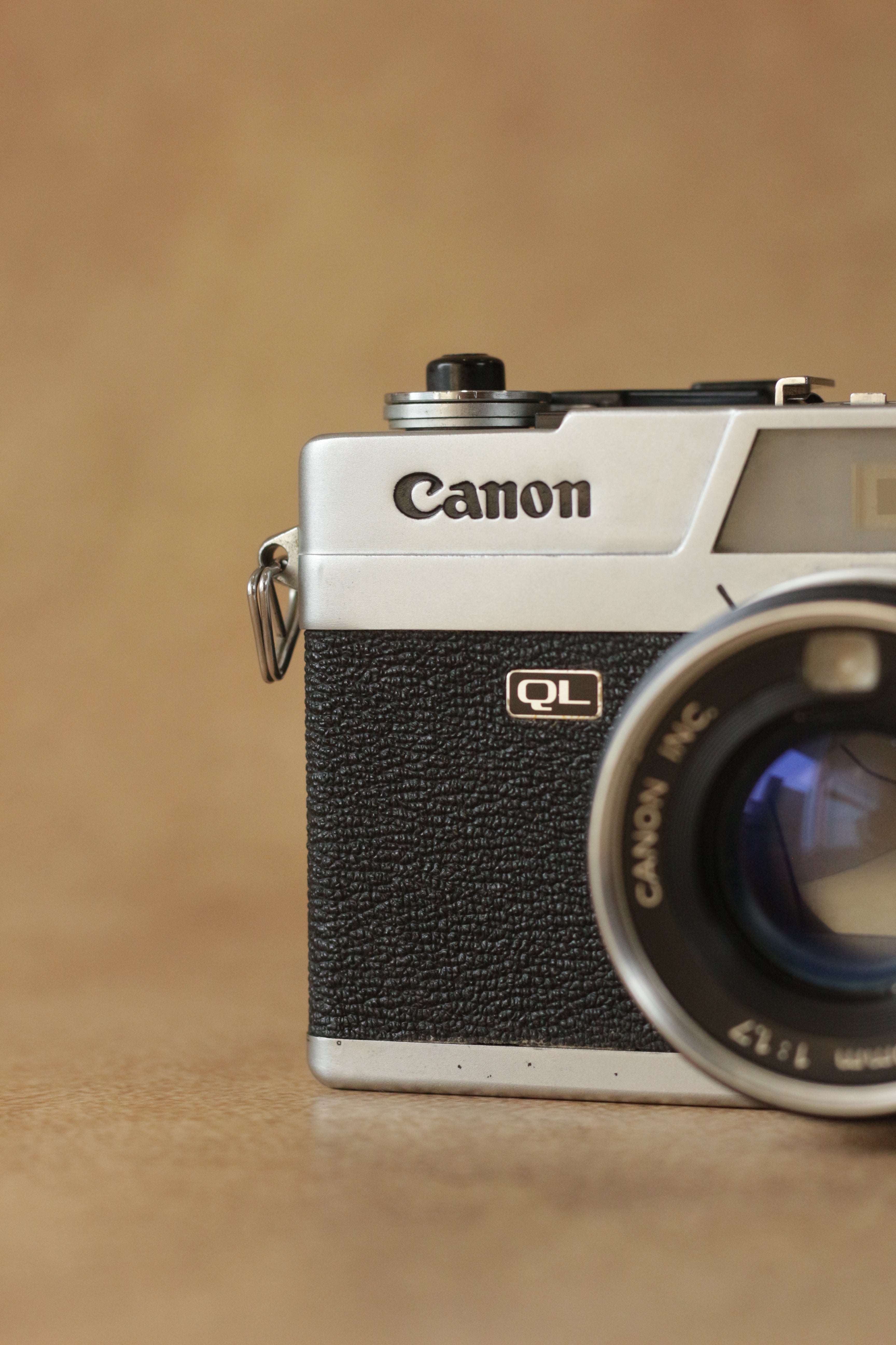 Canon Canonet QL17