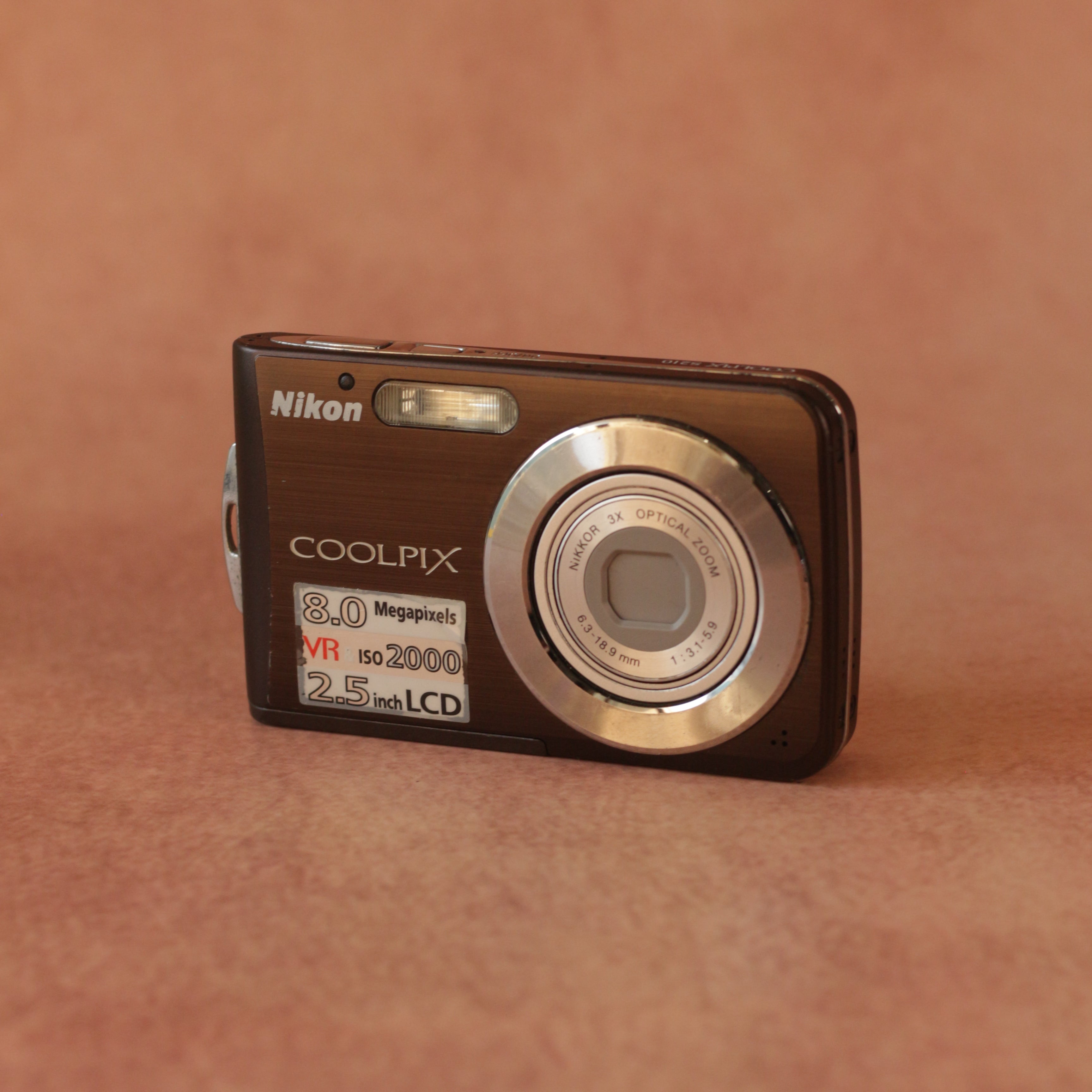 Nikon Coolpix S210